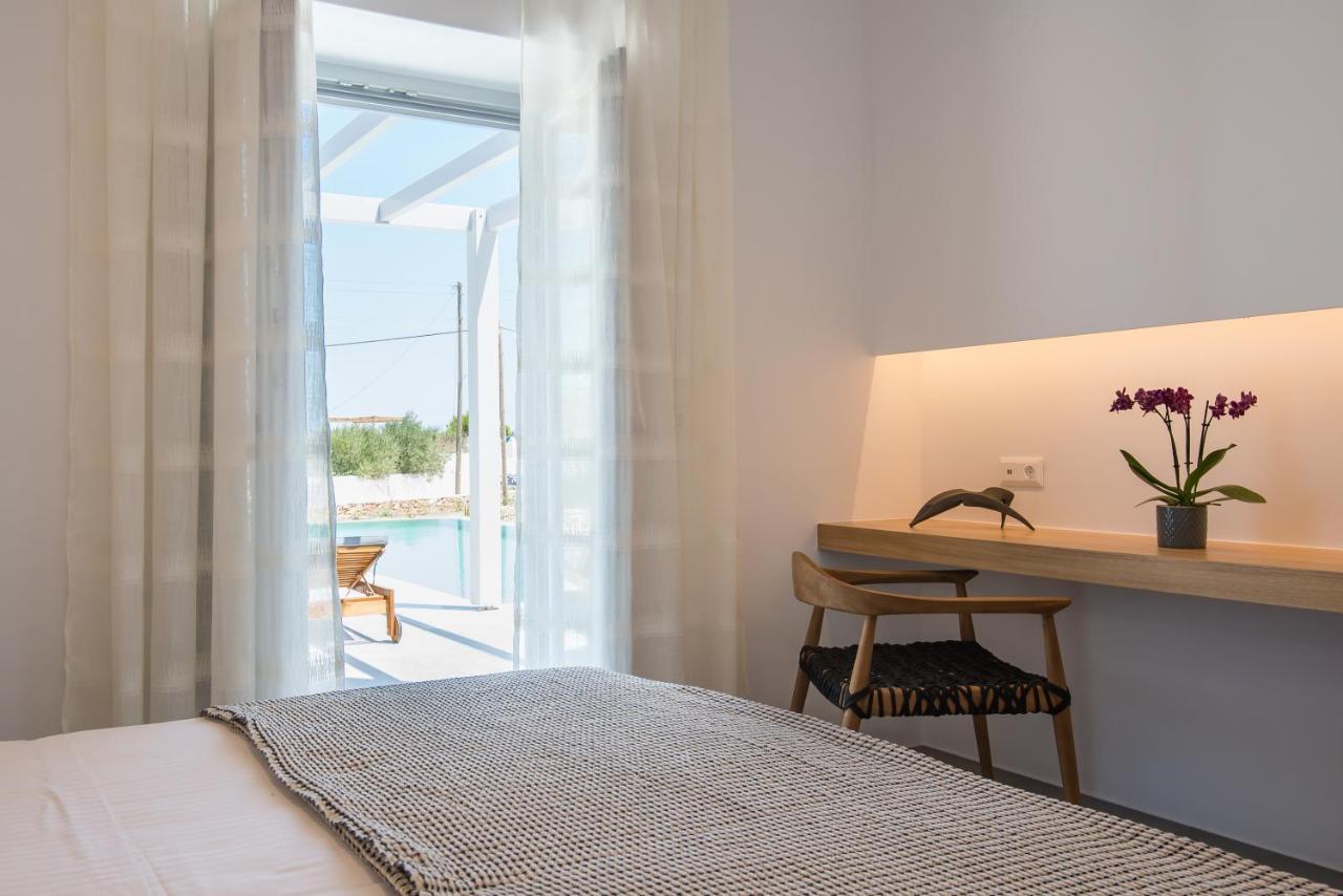 Blue Mare Villas Parikia  Luaran gambar