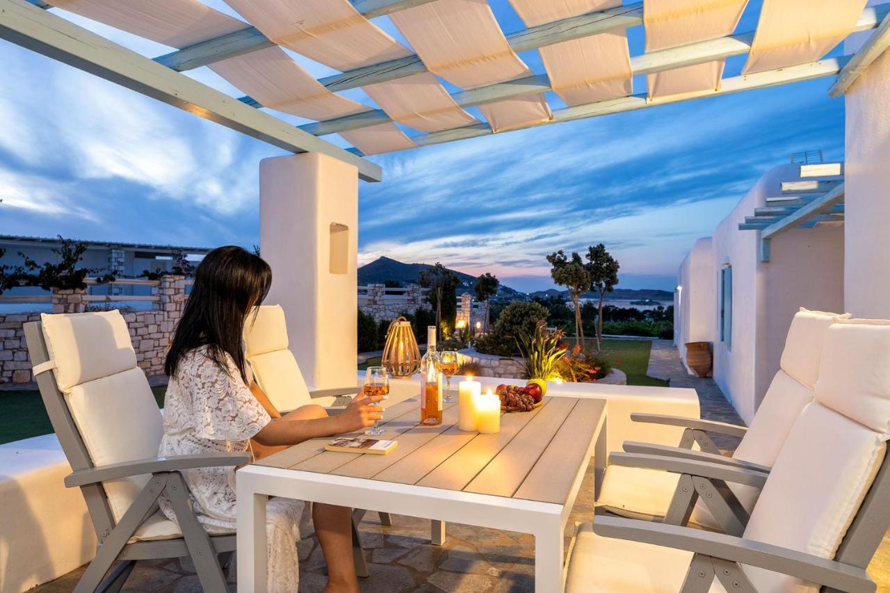 Blue Mare Villas Parikia  Luaran gambar